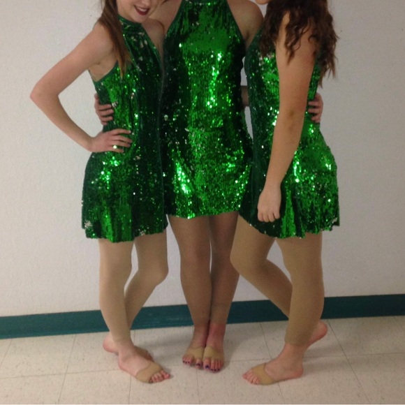 Dance Costume - Picture 3 of 5